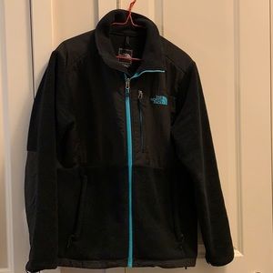 Women’s Denali fleece jacket.